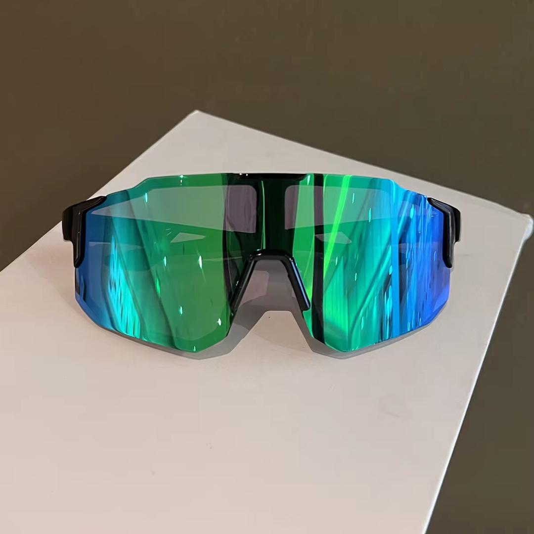 Lunettes de soleil de sports en plein air